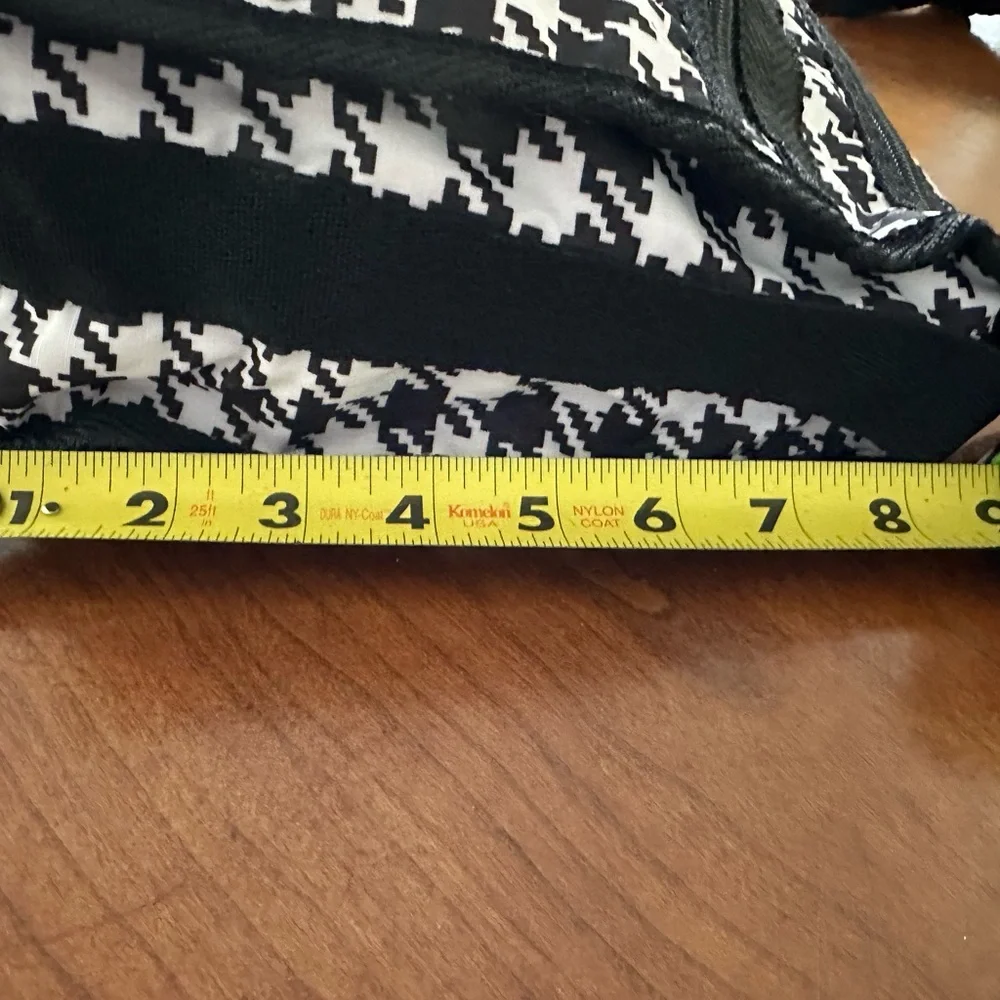 Crossbody, Black & White checked, Accessories Cloth Handbag. - Picture 6 of 6